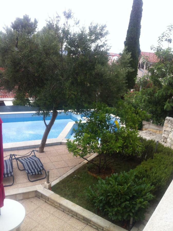 טרוגיר Apartmani Cubela מראה חיצוני תמונה